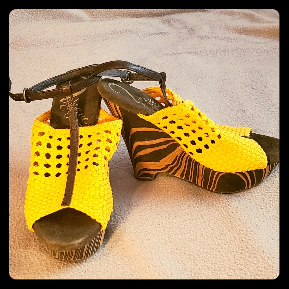 Vogue yellow platform sandals